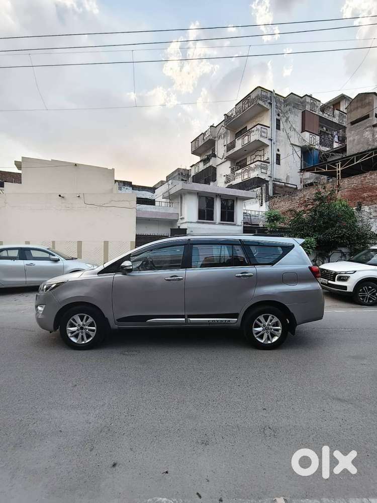 Innova Crysta Revehicle