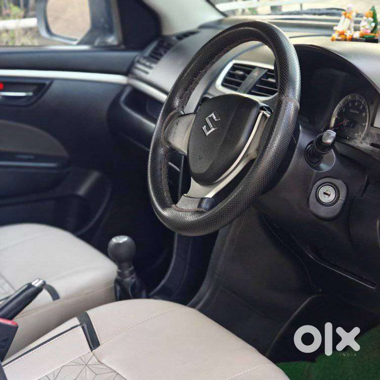 Maruti Suzuki Swift Vxi With Abs, 2015, Petrol