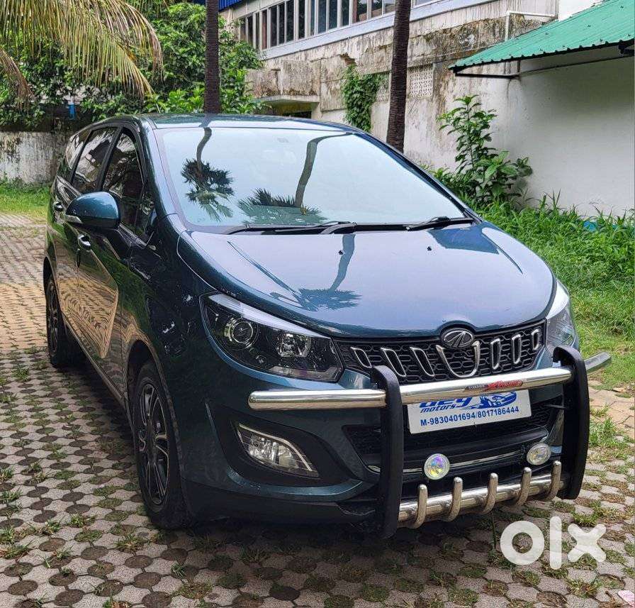 Mahindra Marazzo M8 8str, 2019, Diesel