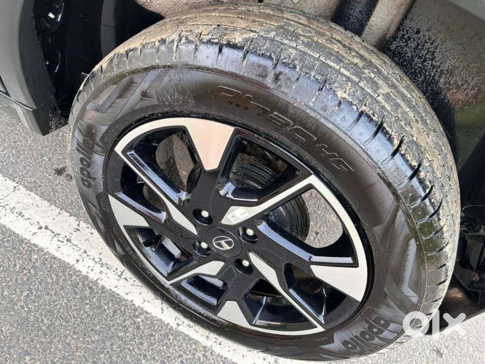 Tata Punch Creative Dual Tone Mt Sunroof, 2023, Petrol