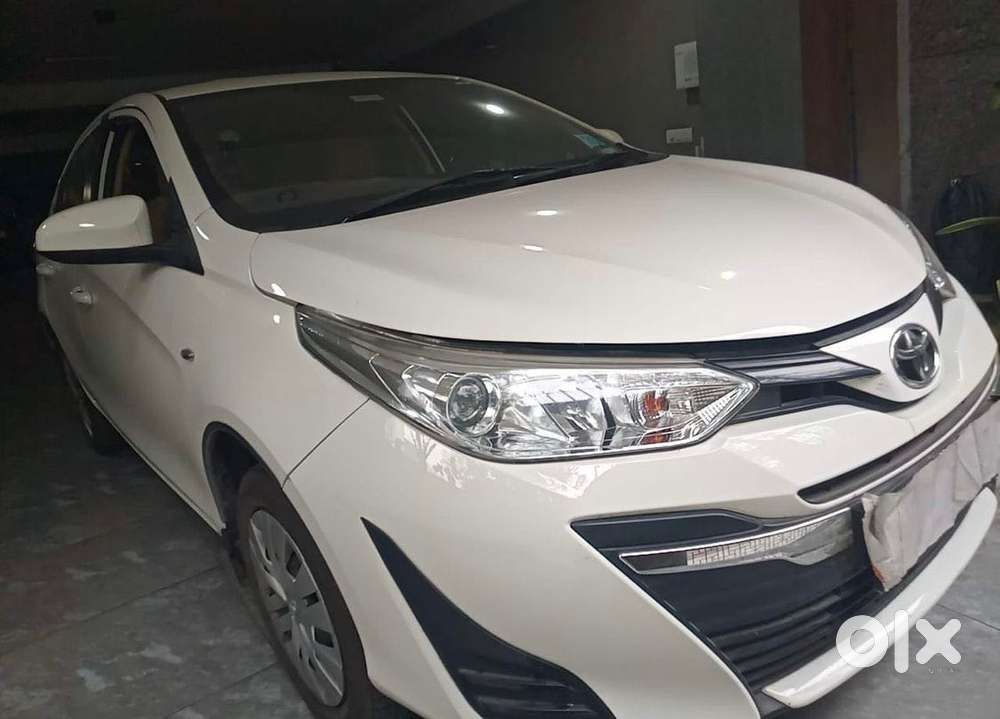 Toyota Yaris J Optional Cvt, 2021, Petrol