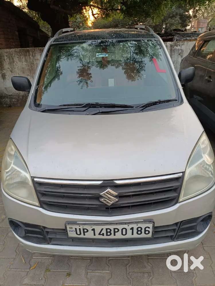 Maruti Suzuki Wagon R 2012 Petrol Well Maintained And With Alloy Wheel