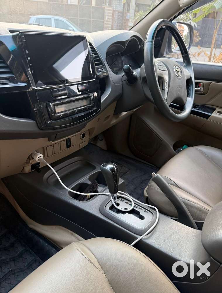 Toyota Fortuner Diesel 2012