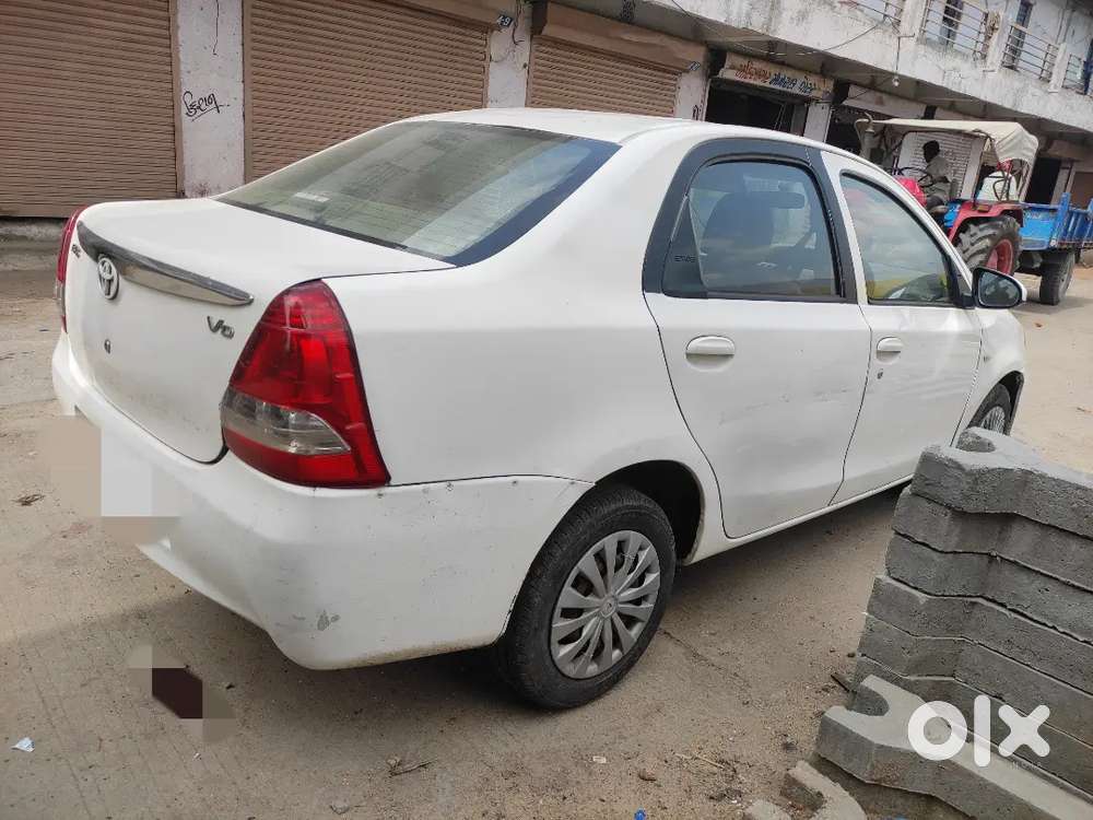 Toyota Etios 2016 Diesel 110000 Km Driven