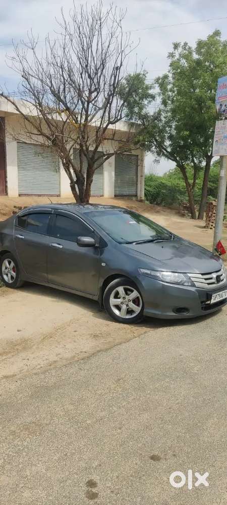 Honda City 2010 Cng & Hybrids 220000 Km Driven