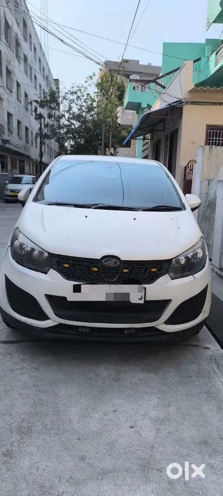 Mahindra Marazzo