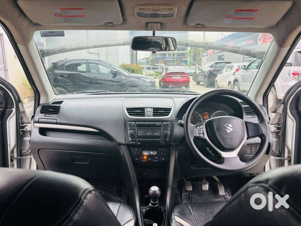 Maruti Suzuki Swift Vvt Zxi, 2017, Petrol