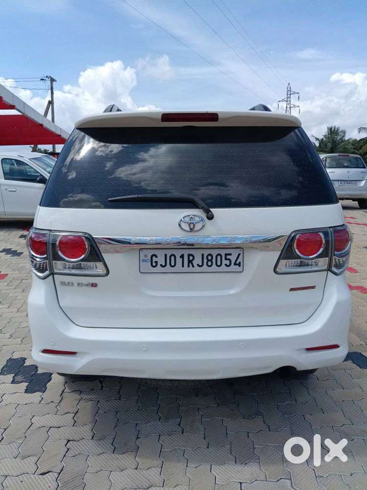Toyota Fortuner 3.0 4x2 Automatic, 2015, Diesel
