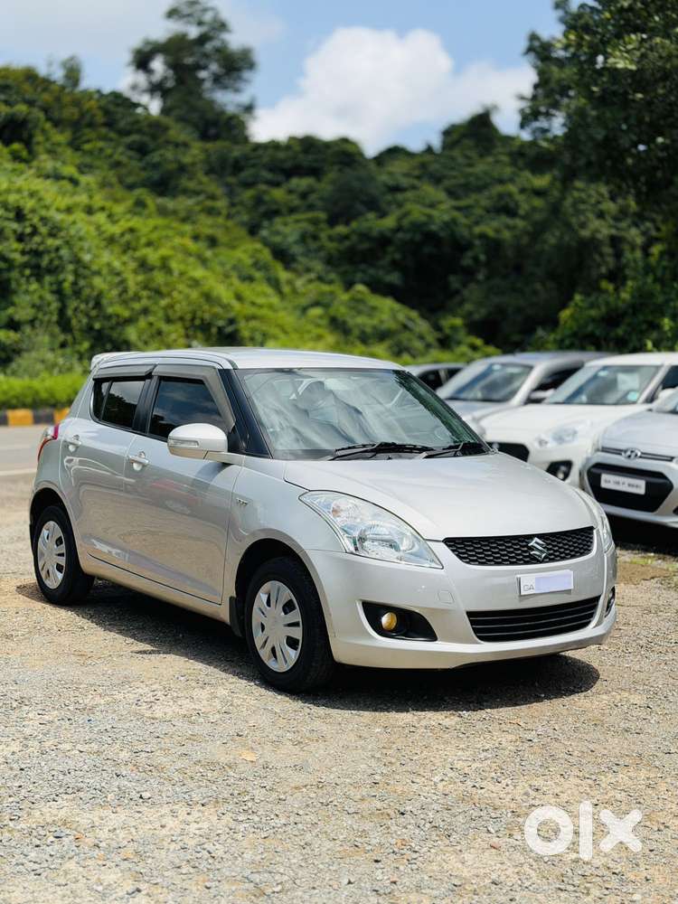 Maruti Suzuki Swift Vxi, 2012, Petrol