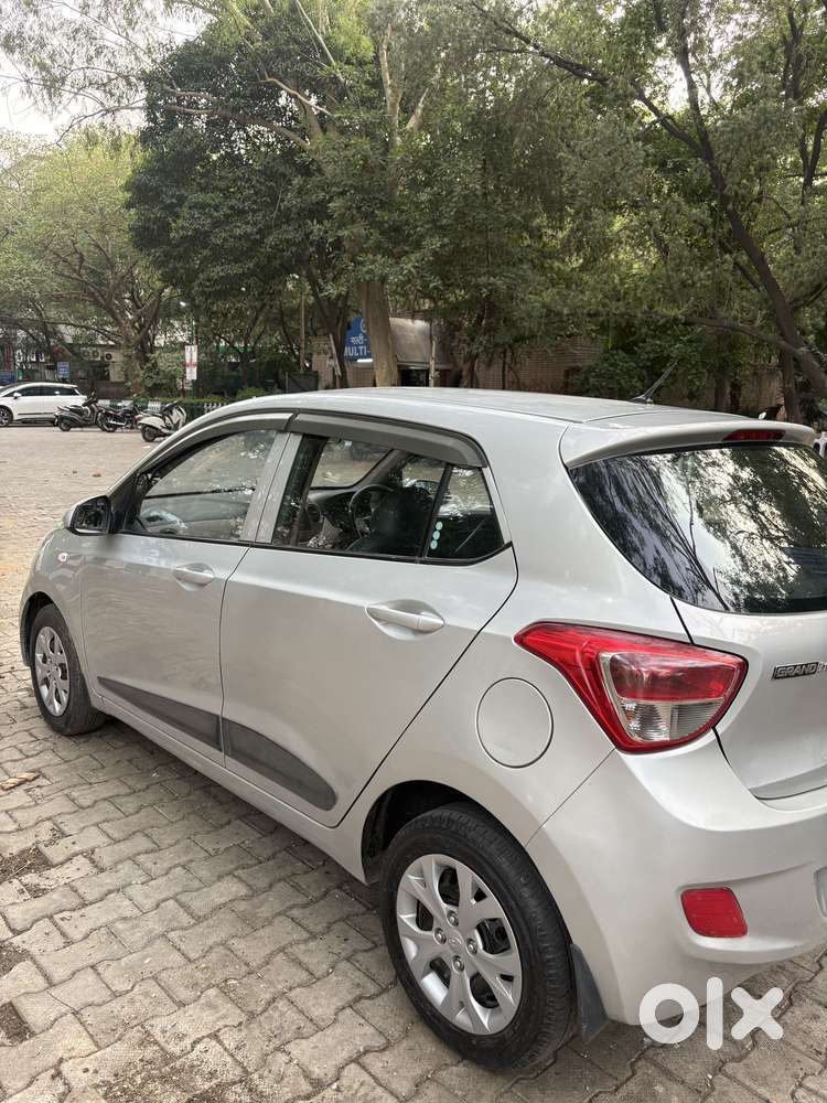 Hyundai Grand I10 Magna, 2015, Petrol
