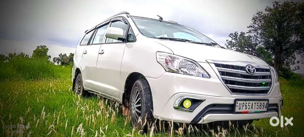 Toyota Innova Petrol Manual 2010 Car
