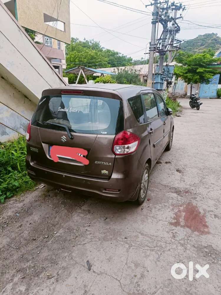 Maruti Suzuki Ertiga Zdi 2013
