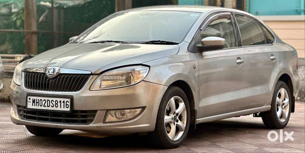 Skoda Rapid 1.6 Mpi At Ambition Plus, 2014, Petrol