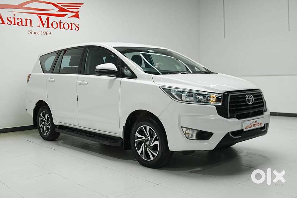 Toyota Innova Crysta 2.4 G Plus Mt 7 Str, 2024, Diesel