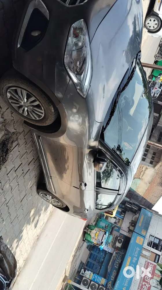 Maruti Suzuki Dzire 1.2 Vxi 2024