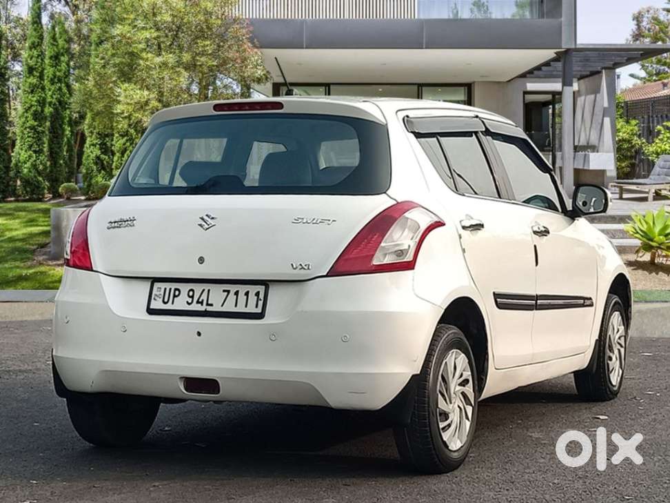Maruti Suzuki Swift Vxi + Manual, 2014, Petrol