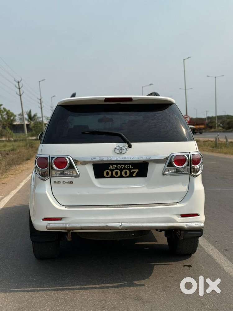 Toyota Fortuner 2015 Diesel Well Maintained