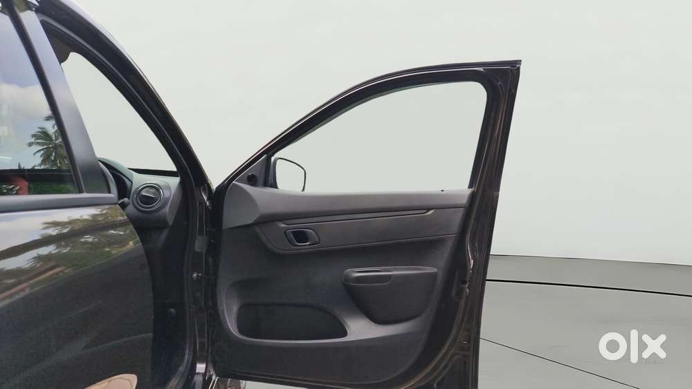 Renault Kwid 2019-ongoing 1.0 Rxt (o), 2020, Petrol