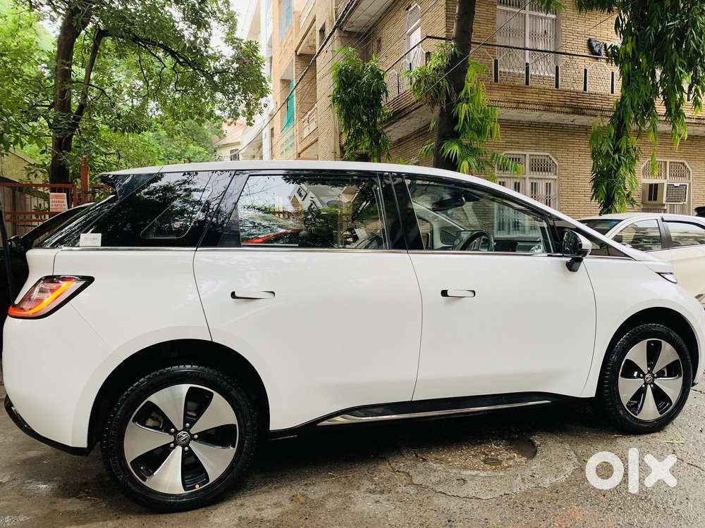 Mg Windsor Ev Essence, 2025, Electric