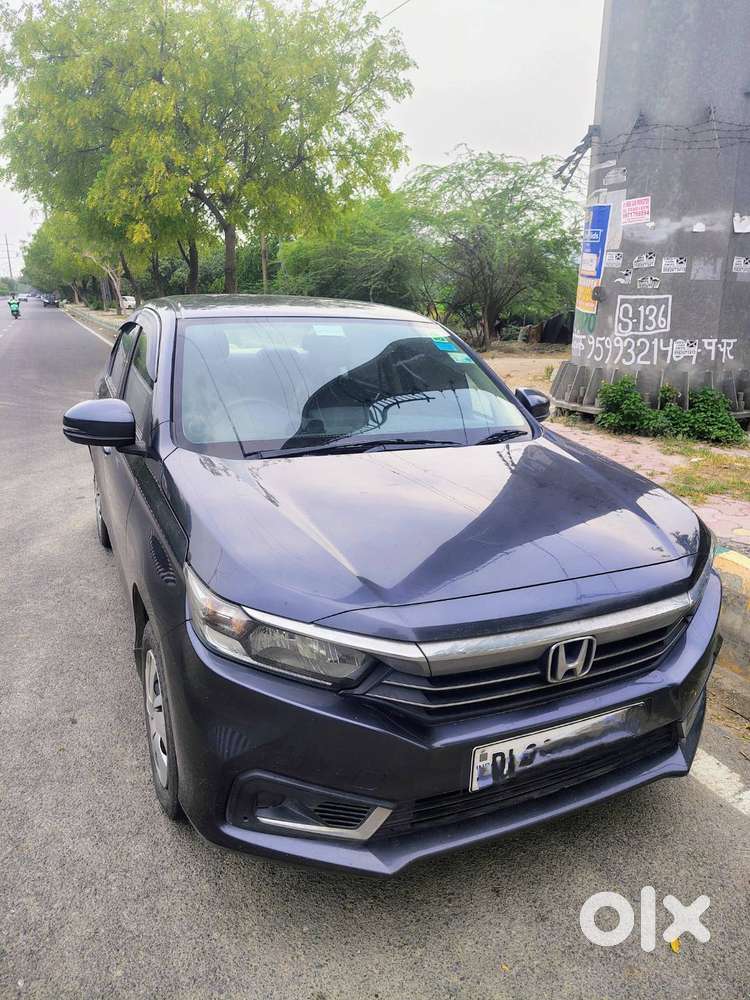 Honda Amaze 2024 Petrol Well Maintained