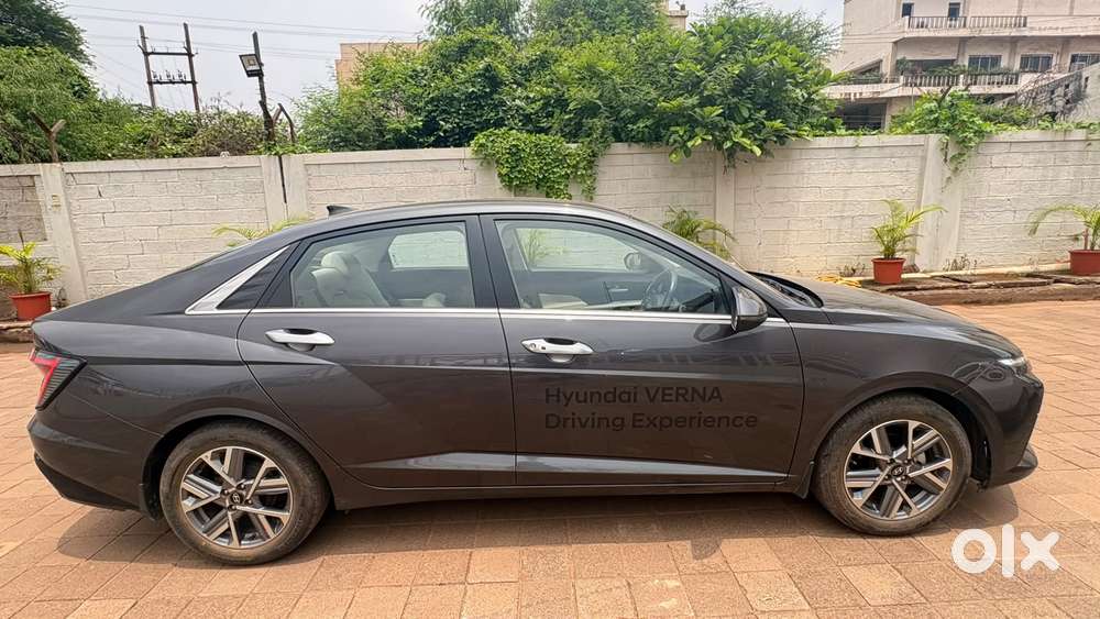 Hyundai Verna 1.5 Sx Vtvt, 2023, Petrol