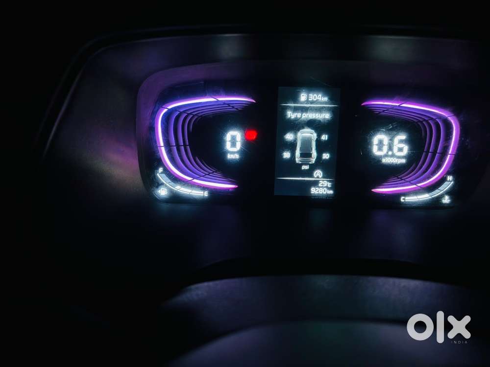 Kia Carens Petrol Manual 2024