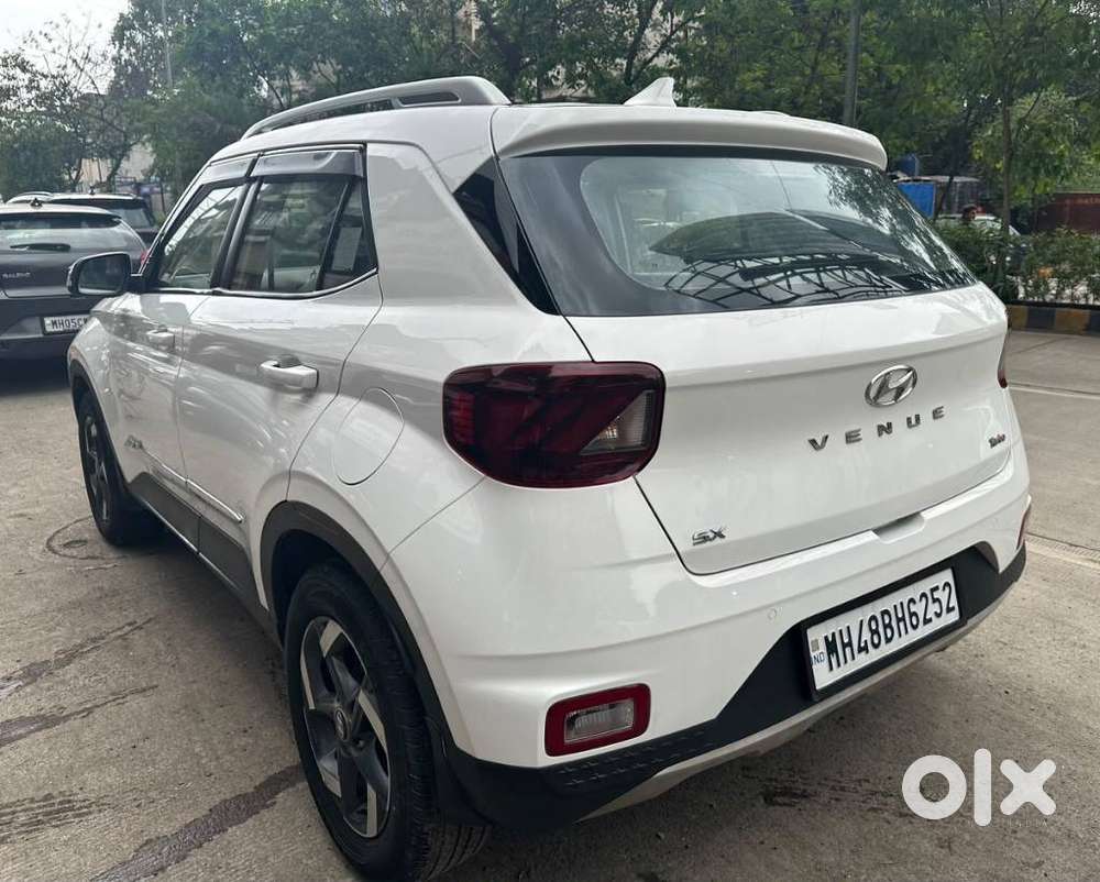 Hyundai Venue Sx Dual Tone Turbo, 2019, Petrol