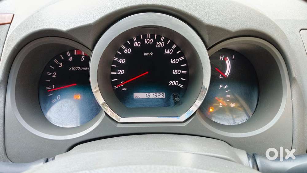 Toyota Fortuner 3.0 4x4 Manual, 2010, Diesel