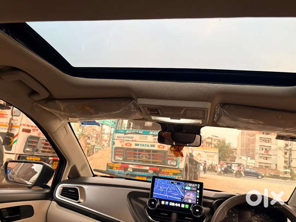 Tata Altroz 2024 Petrol Well Maintained Only 15000 Km Driven...
