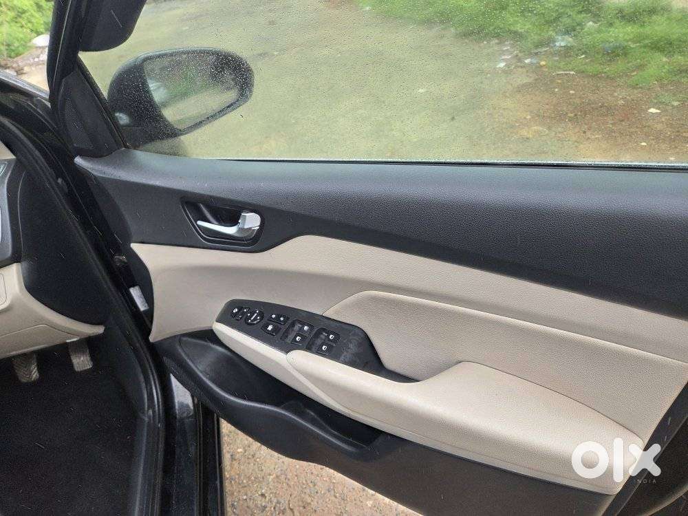 Hyundai Verna 1.6 Xi Abs, 2020, Petrol