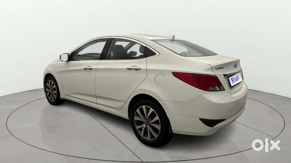 Hyundai Verna 1.6 Vtvt Sx, 2016, Petrol