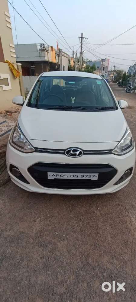 Hyundai Xcent 2016 Petrol 51000 Km Driven