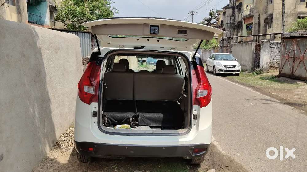 Mahindra Marazzo 1.5 M2 2021