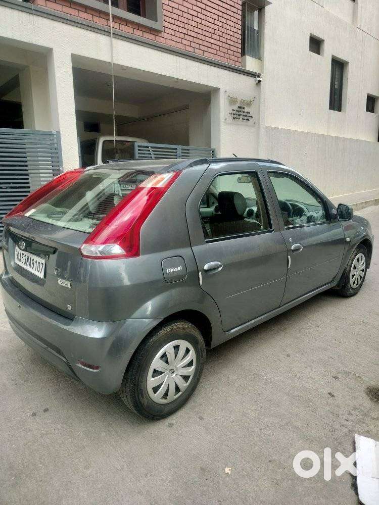 Mahindra E Verito D6, 2013, Diesel