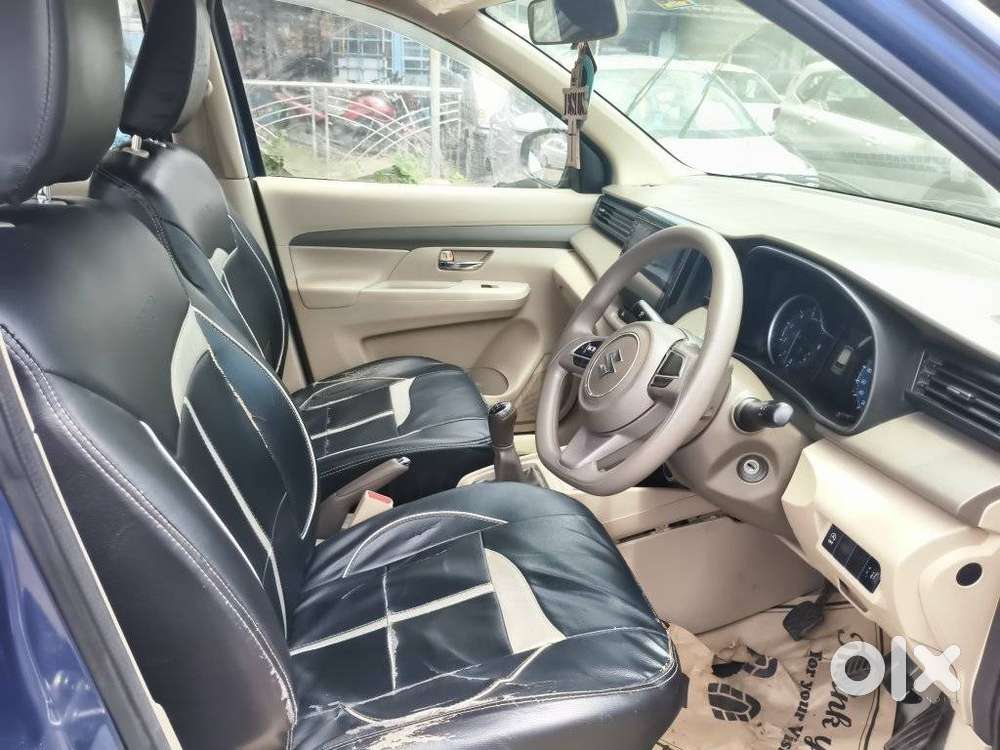 Maruti Suzuki Ertiga 1.5 Vxi, 2021, Petrol