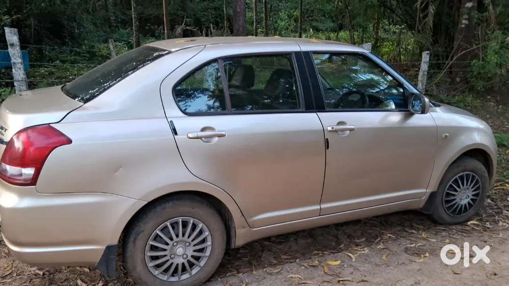 Maruti Suzuki Dzire 1.2 Petrol 2011