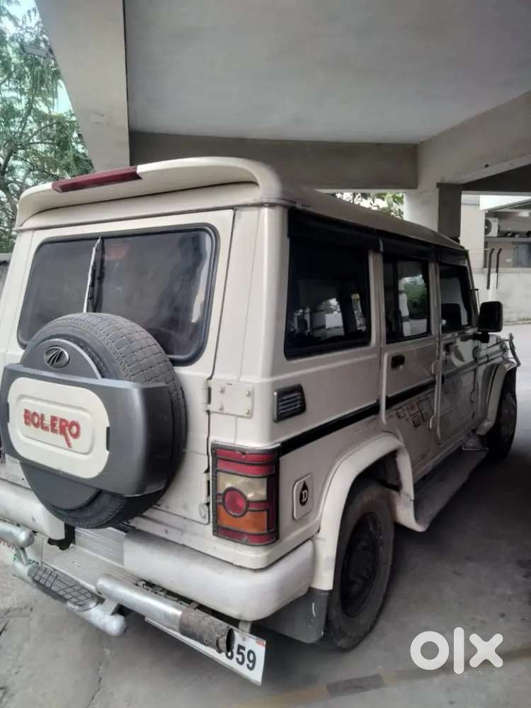 Mahindra Bolero 2016