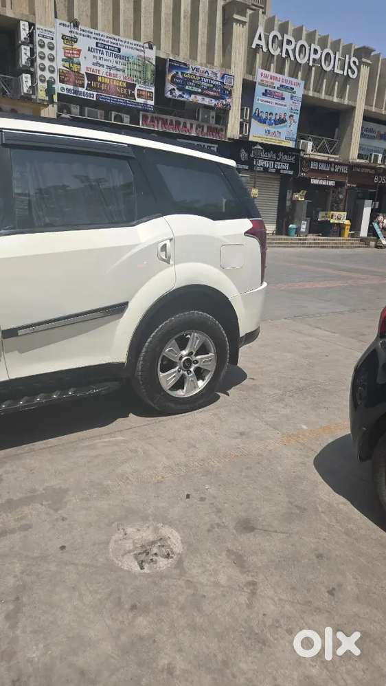 Mahindra Xuv500 2012 Diesel 135000 Km Driven