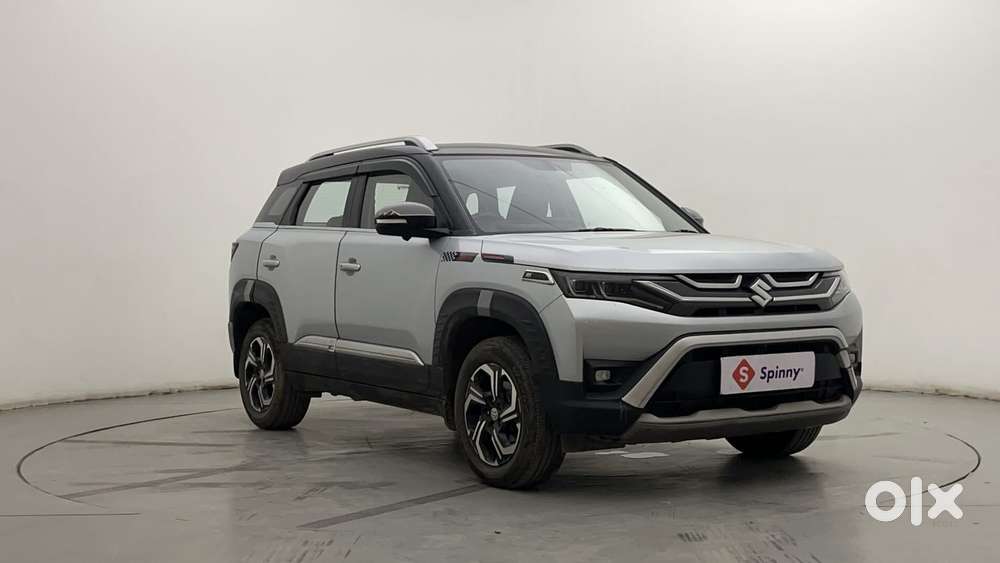 Maruti Suzuki Brezza 1.5 Zxi Plus Smart Hybrid Dual Tone, 2023, Petr..