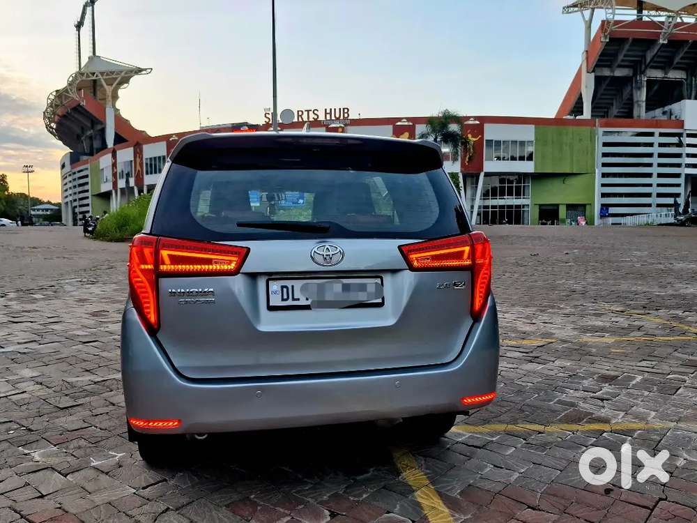 Crysta 2019 Automatic 2.8 Z, Immaculate Condition
