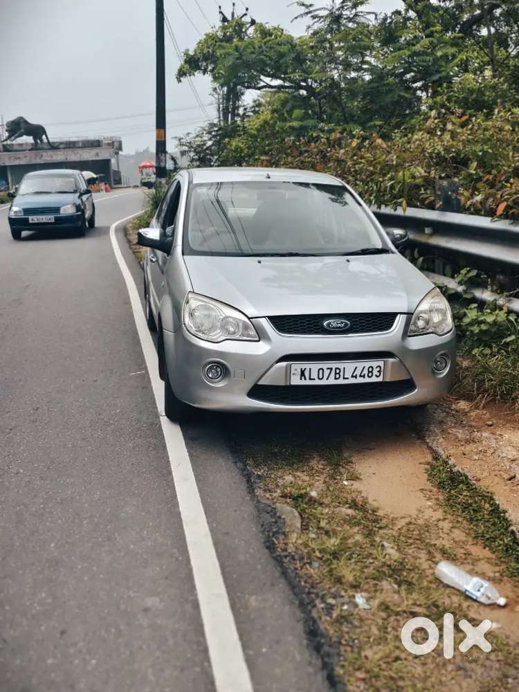 Ford Fiesta Petrol 1.6 Sxi Full Opshen Modal