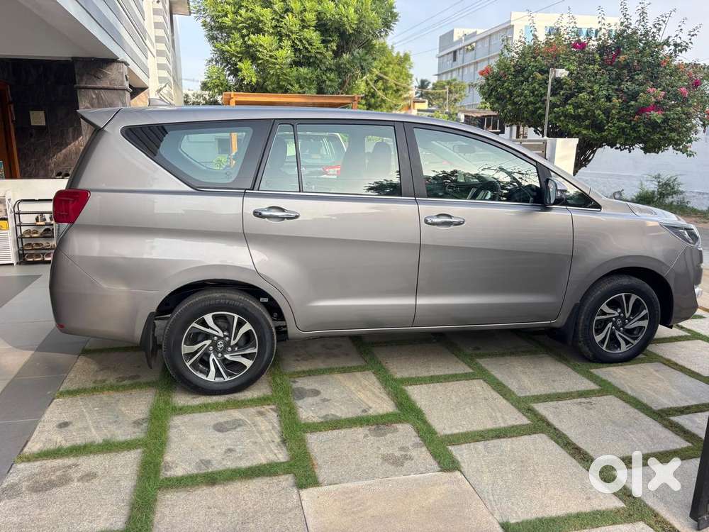 Toyota Innova Crysta, 2023, Diesel