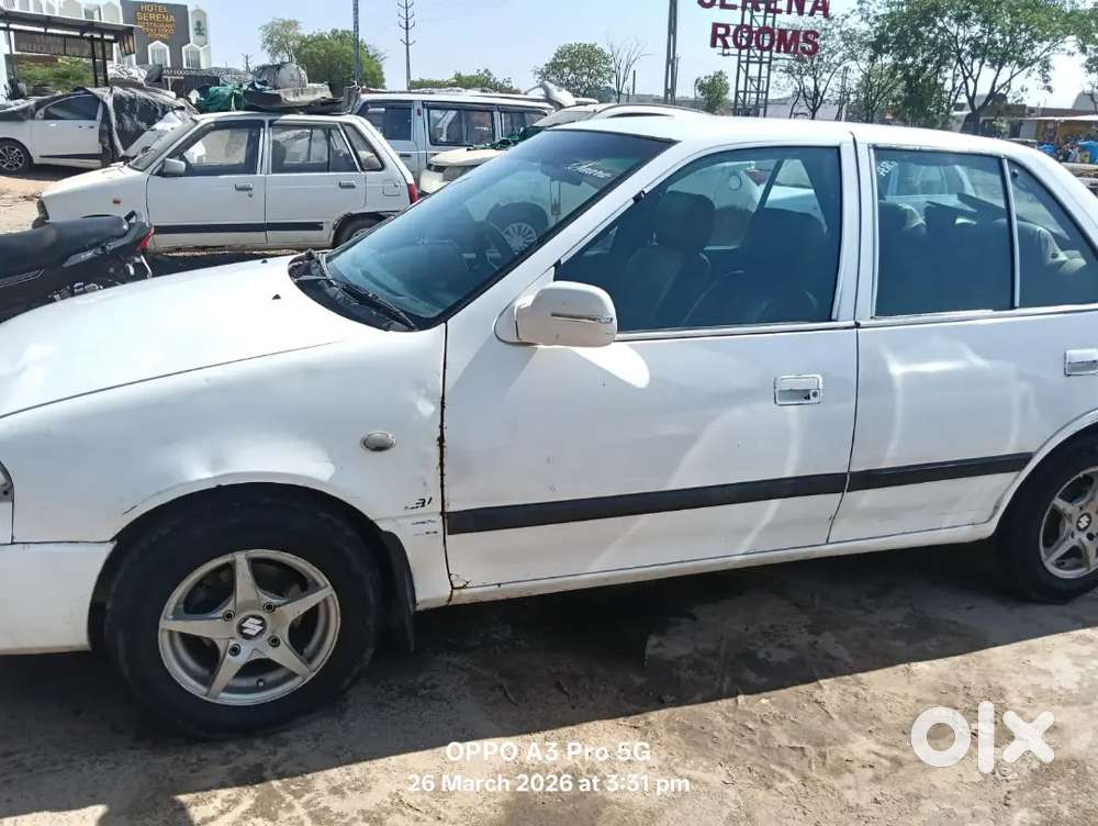 Maruti Suzuki Esteem 2007