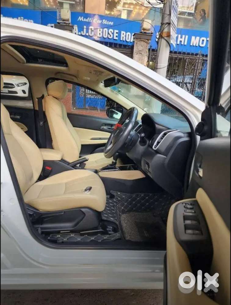 Honda City Zx 2023 Petrol