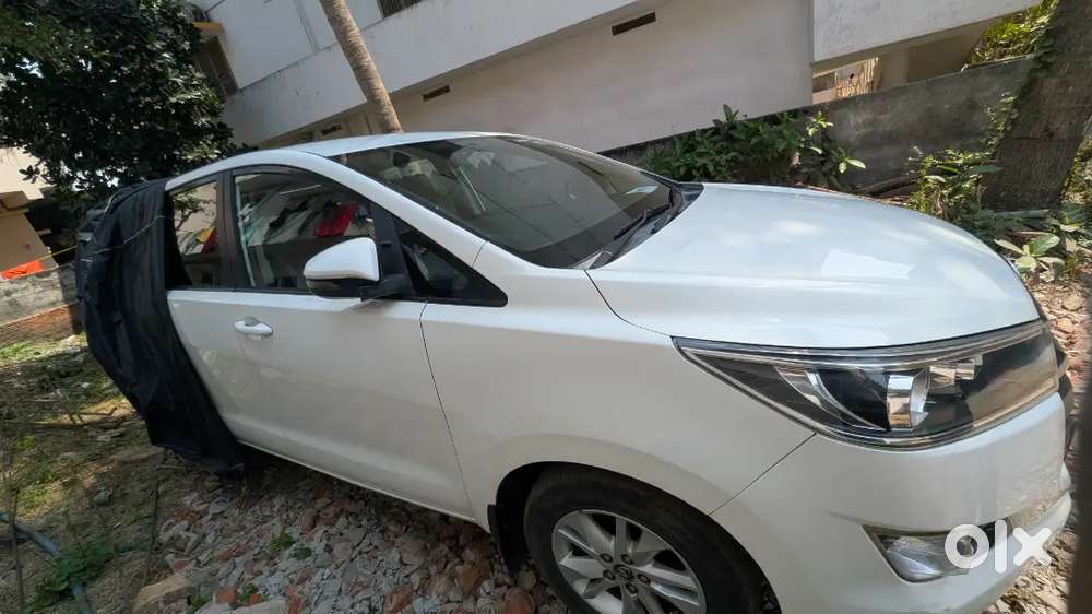 Toyota Innova Crysta 2018 Diesel  1st Owner  1.2l Km