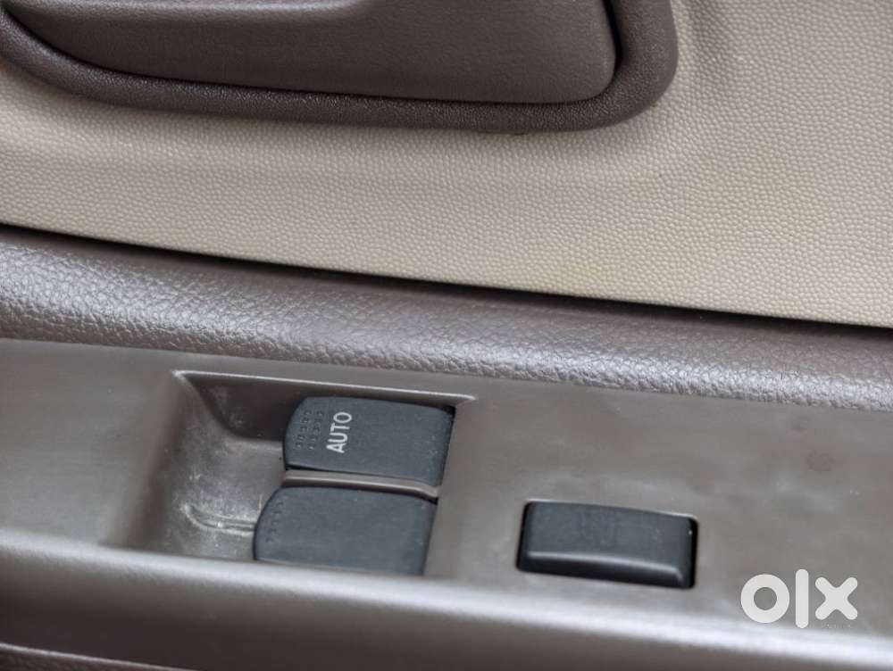 Maruti Suzuki Zen Estilo Lxi Bs Iv, 2013, Petrol