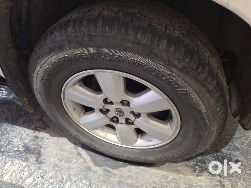 Toyota Fortuner Diesel 2011