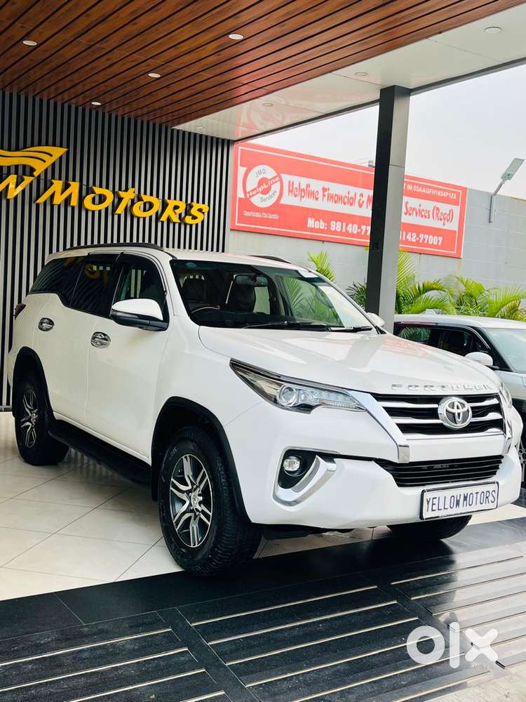 Toyota Fortuner 4x2 At 2.8 Diesel, 2019, Diesel