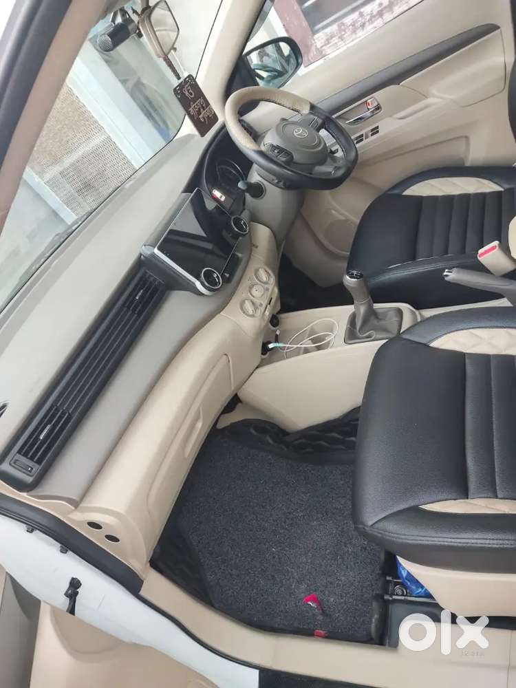 Toyota Rumion 2025 Cng & Hybrids 10000 Km Driven
 Cash Gaddi Hai Ji