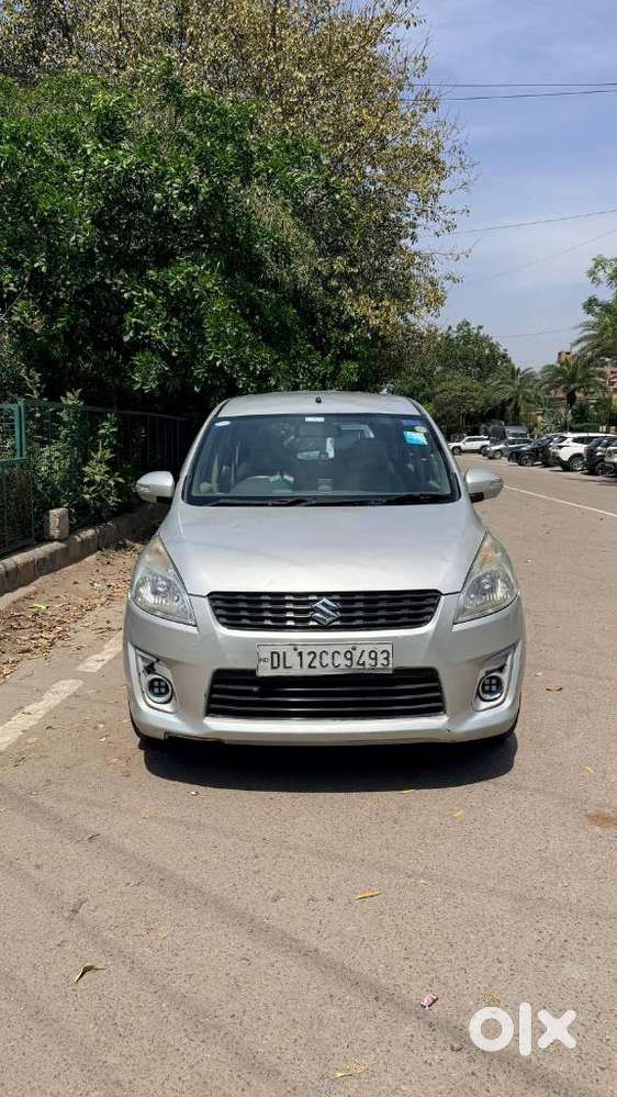 Maruti Suzuki Ertiga Vxi Abs Bs Iv, 2013, Petrol